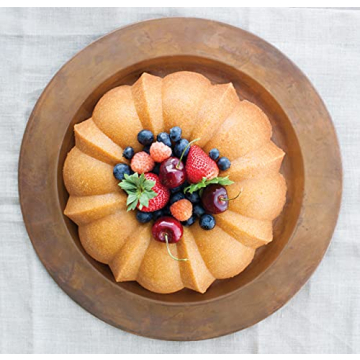 Nordic Ware Bundt Pan - Perfect Cakes Every Time