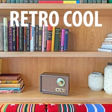 Victrola Retro Wood Bluetooth Radio - Vintage Elegance