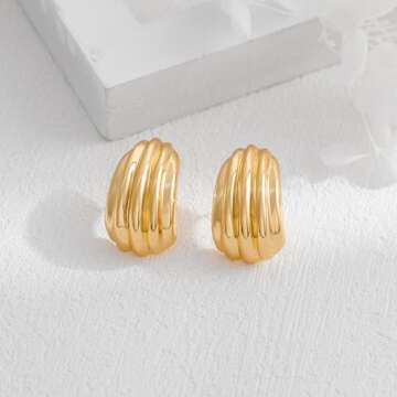 MUYAN Gold Striped Ridged Chunky Earrings for Women Trendy Minimalist Large Ribbed Textured Studs Jewelry