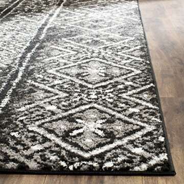 SAFAVIEH Adirondack Collection Accent Rug - 4' x 6', Black & Silver, Moroccan Boho Distressed Design, Non-Shedding & Easy Care, Ideal for High Traffic Areas in Entryway, Living Room, Bedroom (ADR111C)