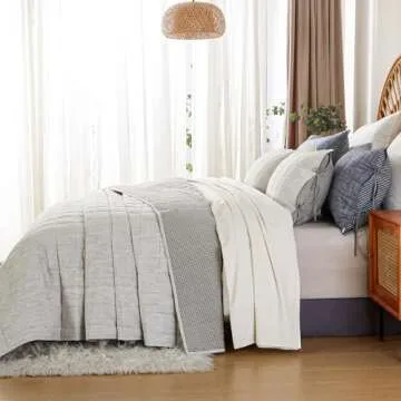 Softpage White Twin Quilt Set for Cozy Comfort