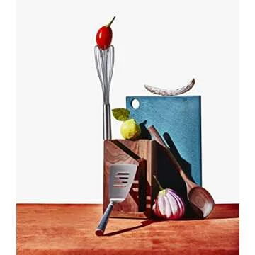 Angled Wooden Spoon - Eco-Friendly & Versatile Kitchen Tool