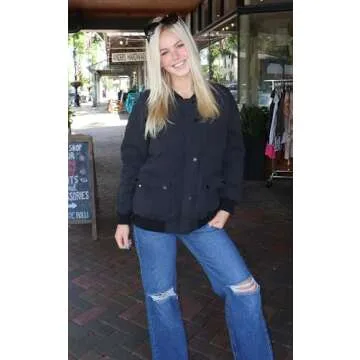 Angashion Women's Qulited Lightweight Jackets - Casual Bomber Coat Full Zipper Long Sleeve Button Wi...