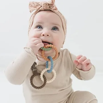 Ryan & Rose Cutie Clinks Attachable Chew Toy for Infants