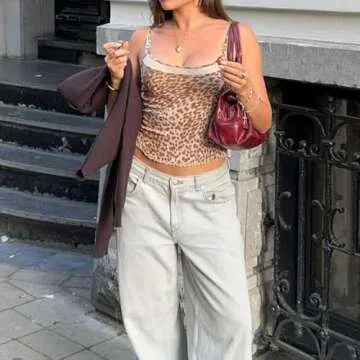 Trendy Women Y2K Cami Crop Top for Party or Streetwear