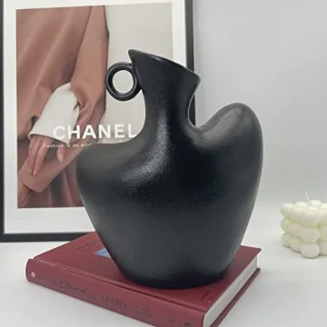 Elegant Ceramic Female Form Vase for Home Decor
