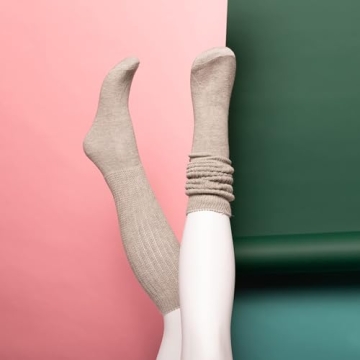 HOT FEET Women's Cozy Slouch Socks 2-Pack - Stylish Comfort