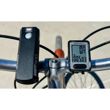CatEye Velo 7 Wired Bike Computer - Accurate Cycling Stats