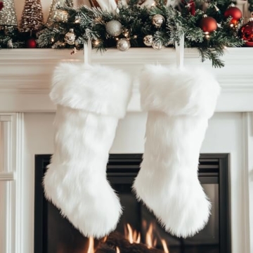 AISENO 2 Pack 18 Inch White Faux Fur Christmas Stockings