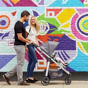 2018 UPPAbaby Cruz Stroller - Lightweight & Stylish