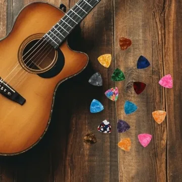 Guitar Picks for Electric Guitar Acoustic Guitar Bass Guitar 21pcs Triangle Guitar Pick Variety Pack with Pick Holder Case Light Medium Heavy Picks 0.46mm 0.71mm 0.96mm