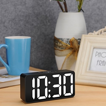 DreamSky Alarm Clock with Large Display & USB Port