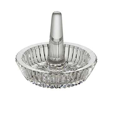 Waterford Round Ring Holder: Timeless Elegance for Your Jewelry