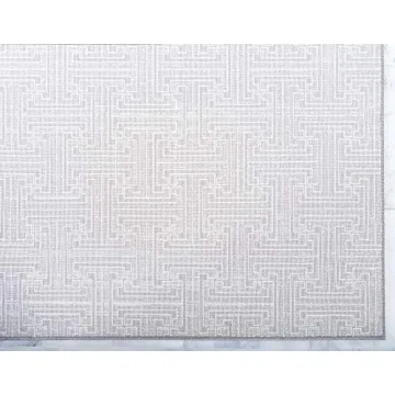 Unique Loom Gray Area Rug for Modern Homes