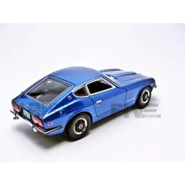 Maisto Datsun 240Z 1971 1:18 Scale Miniature Car Blue