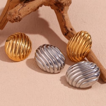 HINSD Striped Stud Earrings - Stylish 18k Gold Jewelry