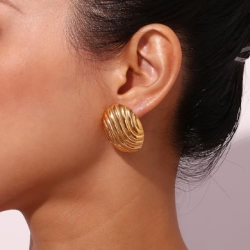 HINSD Striped Stud Earrings - Stylish 18k Gold Jewelry