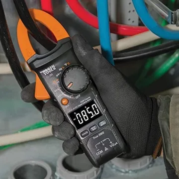 Klein Tools CL380 Digital Clamp Meter with Voltage Tester