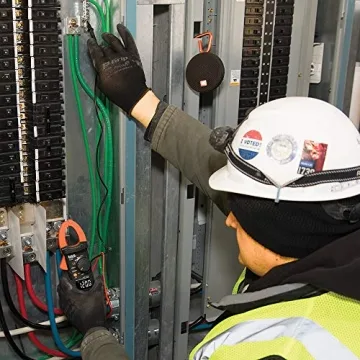 Klein Tools CL380 Digital Clamp Meter with Voltage Tester