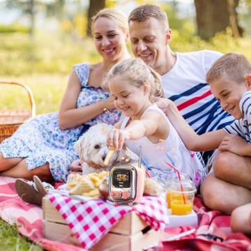 Divoom Tiivoo Retro Bluetooth Speaker with FM Radio