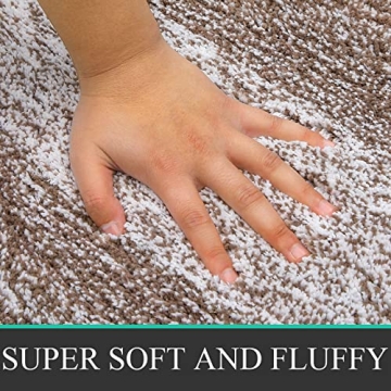 Ultra Soft 4 Piece Bathroom Rug Set with Toilet Lid Cover