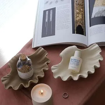 WENSHUO Ocean Shell Ceramic Decorative Bowl, Jewelry Dish for Rings, Trinkets, Crème (Matte Crème)