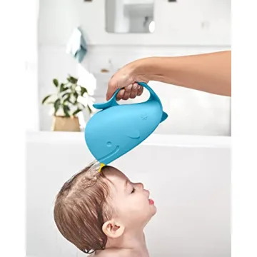 Skip Hop Moby Tear-Free Baby Bath Rinse Cup Blue