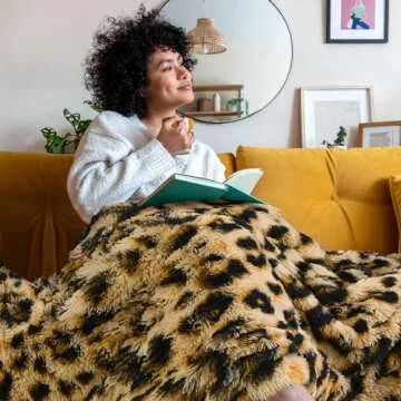 HOMORE Fluffy Leopard Blanket, Plush Cheetah Print Throw Blankets Soft Faux Fur Bed Throw for Decorative Couch Chair Sofa, Washable and Lightweight, 50" x 60" Khaki