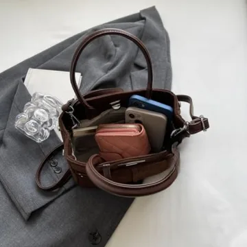 Chic Dicusph Suede Shoulder Bag for Stylish Women