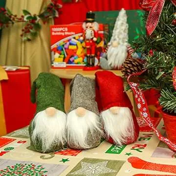 FUTUREPLUSX Christmas Gnomes Plush Decor Set
