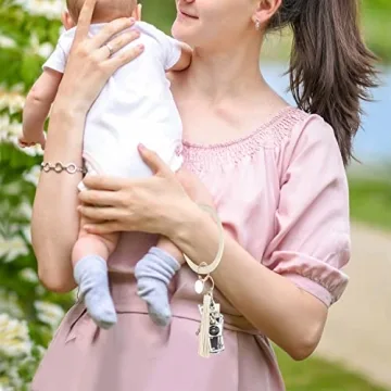 Weixiltc Stylish Leather Tassel Keychain for Women