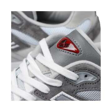 New Balance 9060 Unisex Sneakers for Comfort and Style