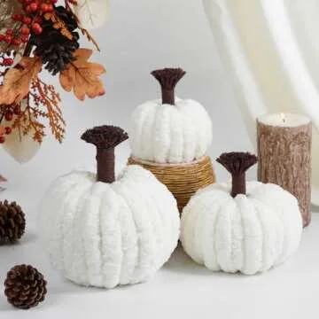 Briful Extra Large White Christmas Decorations Chunky Chenille Yarn Pumpkins, 3 Sizes Handmade Crafts Artificial Pumpkins, Farmhouse Decor, Home Décor, Dia.6.3in/5.9in/4.3in(3pcs)