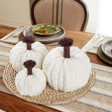 Briful Extra Large White Christmas Decorations Chunky Chenille Yarn Pumpkins, 3 Sizes Handmade Crafts Artificial Pumpkins, Farmhouse Decor, Home Décor, Dia.6.3in/5.9in/4.3in(3pcs)