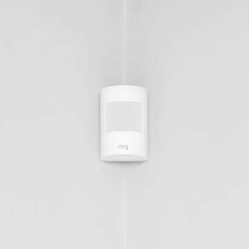 Ring Alarm 5 Piece Kit (1st Gen) – Home Security System with optional 24/7 Professional Monitoring – No long-term contracts – Works with Alexa