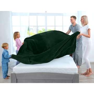 Utopia Bedding Fleece Blanket Twin Size Forest Green 300GSM Luxury Anti-Static Fuzzy Soft Microfiber Bed Blanket (90x66 Inch)
