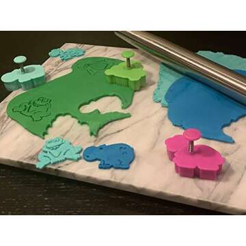 Fox Run Stamp Cookie Cutters Set – Adorable Animal Shapes for Fun Baking