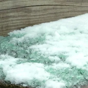 Snow Joe Pet-Safer Ice Melt Blend, Safer for Concrete and Sidewalks, 20 Pounds, MELT20PET