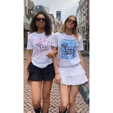 Trendy Y2K Graphic Tee for Women - Retro Summer Style