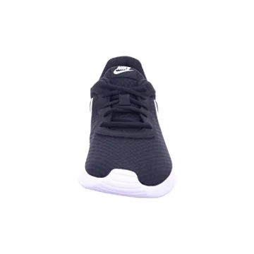 Nike Tanjun Men's Sneakers for Ultimate Style and Comfort