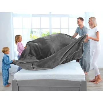 Utopia Bedding Fleece Blanket Queen Size Luxury Elegance