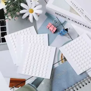 JANYUN 560Pcs Double Sided Sticky Clear Dots Stickers Removable Round Putty Sticky Tack No Trace Sticky Putty Waterproof Small Stickers for Festival Decoration (6mm, 560)