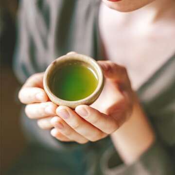 Zulay Traditional Matcha Whisk & Spoon - 100 Prong Matcha Bamboo Whisk For Ceremonial Tea Preparatio...