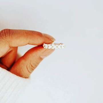 Dainty Daisy Ring for Women - Unique Gift for Occasions