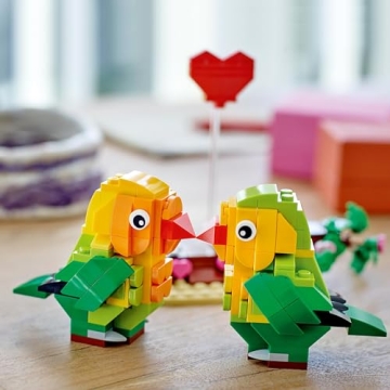 LEGO Valentine Lovebirds Set - Fun Building Gift for All Ages