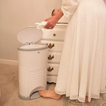 Hands-Free Dekor Plus Diaper Pail for Busy Parents