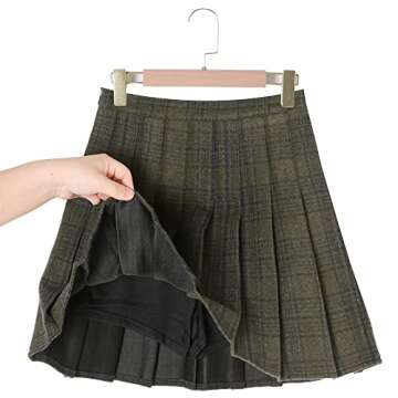 Hoerev Women Girls Versatile Plaid Pleated Skirt with Shorts for Cold Weather Green, US: 4
