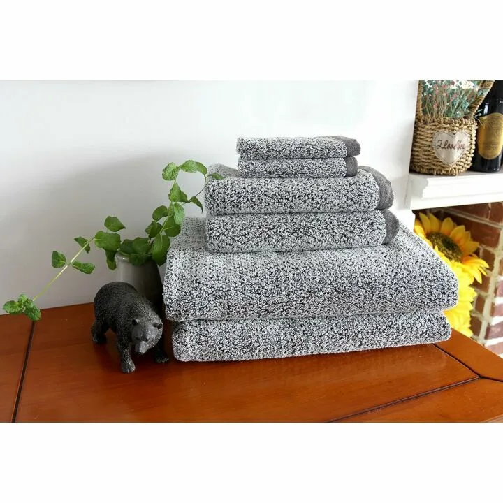 Elegant Grey Diamond Jacquard Bath Towel Set