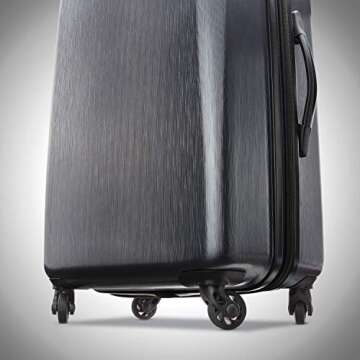 American Tourister Moonlight 21 Inch Spinner Luggage