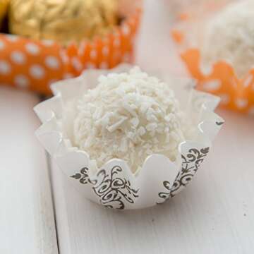 Restaurantware Panificio 0.4 Ounce Baking Cups 200 Flared Cupcake Liners - Oven-Ready Freezable Black And White Paper Muffin Cases Disposable Vintage Floral For Wedding Parties Baby Showers